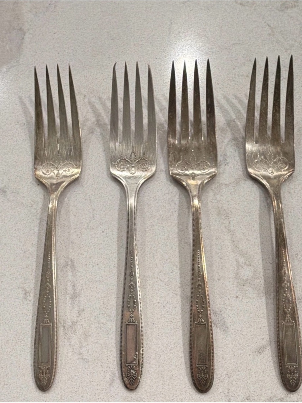 Oneida Grosvenor 1921 Community Plate Silverplate Dinner Forks Set of 4